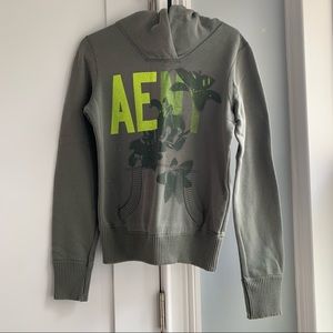 American Eagle pullover hoodie size XS✨